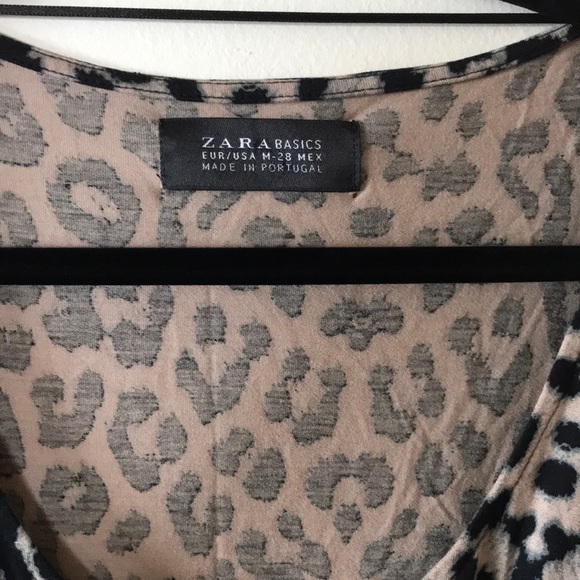 Zara basics leopard puff sleeve mini dress. - Picture 6 of 7